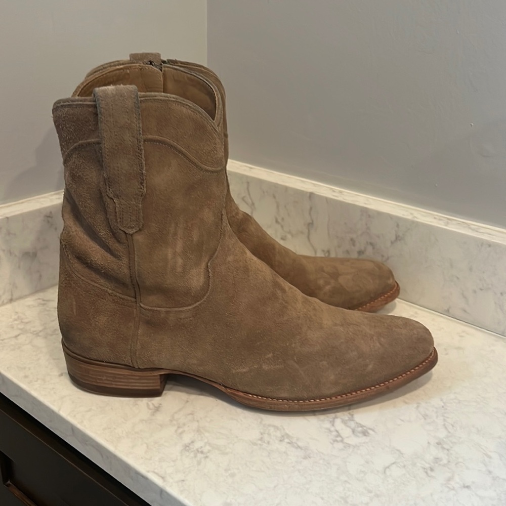 Tecovas - The Roy size 14D LIKE NEW!!! COLOR -
GRANITE SUEDE